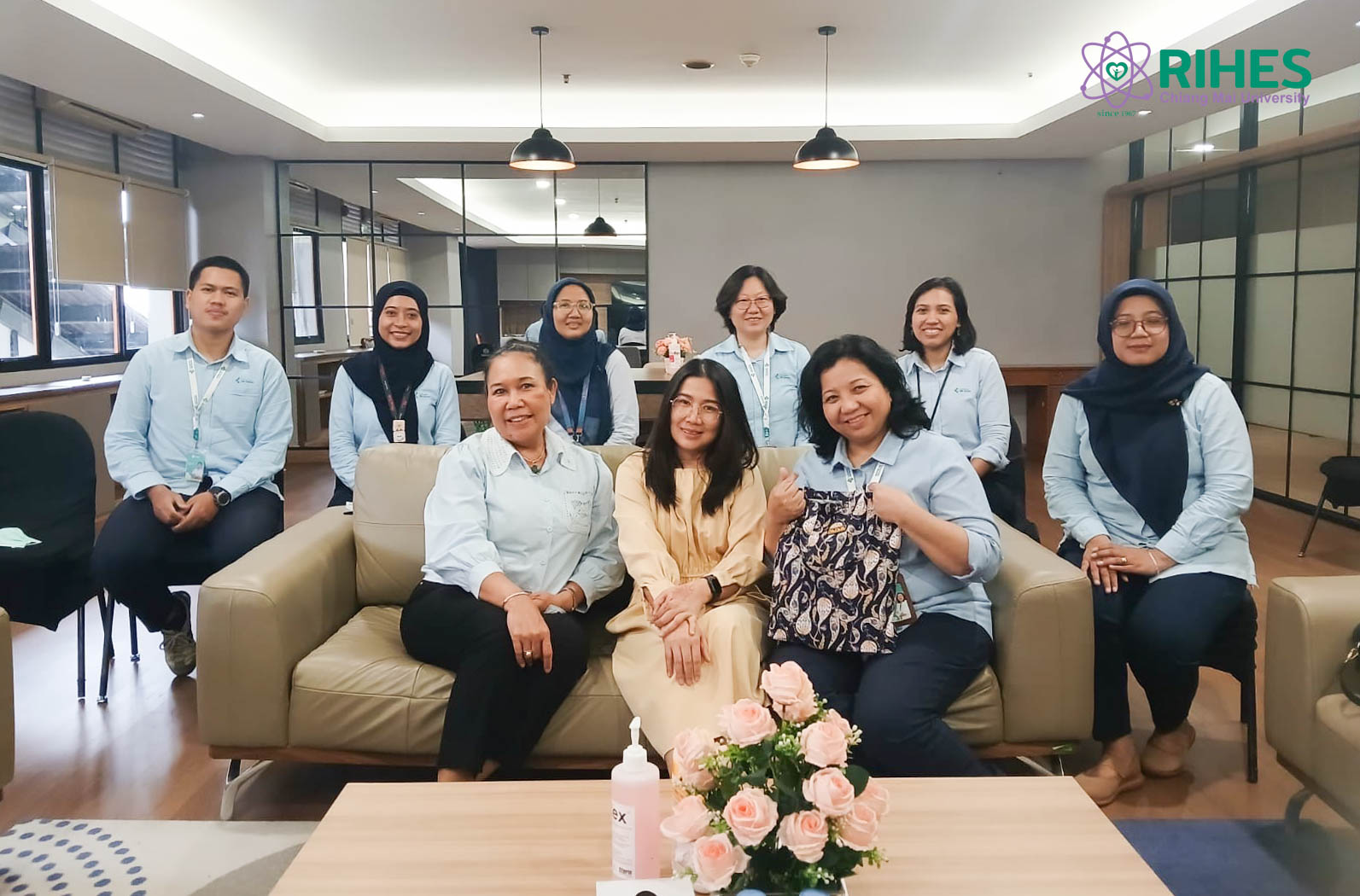 นักวิจัยสถาบันวิจัยวิทยาศาสตร์สุขภาพ ร่วมประชุมความร่วมมือวิจัย ณ National Cancer Center Indonesia เมืองจาการ์ตา ประเทศอินโดนีเซีย  และ Universiti Brunei Darussalam ประเทศบรูไน